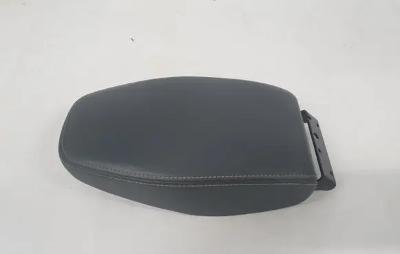 Nissan Juke II F16 Armrest PU5608