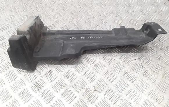 Nissan Micra Top upper radiator support slam panel 62822AX600