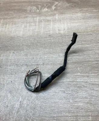BMW 3 E90 E91 Plug wire 8377234