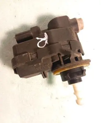 Renault Trafic II (X83) Headlight level adjustment motor 8200402521