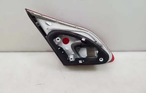 Opel Astra J Tailgate rear/tail lights