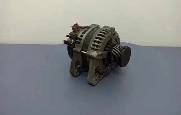 Volvo S40 Generator/alternator 1042103511