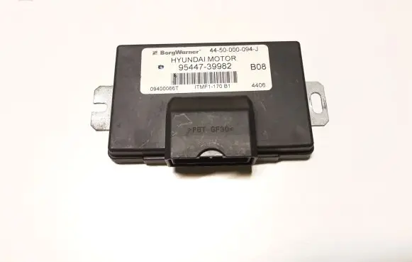 Hyundai Tucson JM Transfer box differential control unit 9544739982 4450000094J