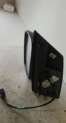 Front door electric wing mirror