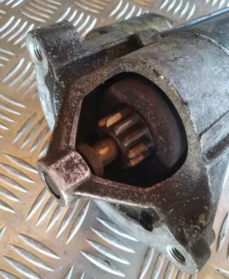 Peugeot 406 Starter motor 03F2 0997GEB D7R27