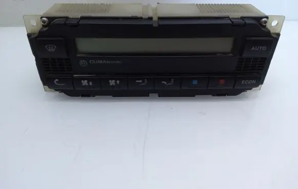Volkswagen Golf IV Climate control unit