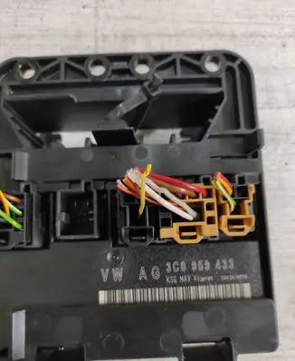 Volkswagen PASSAT B6 Central body control module 3C0959443