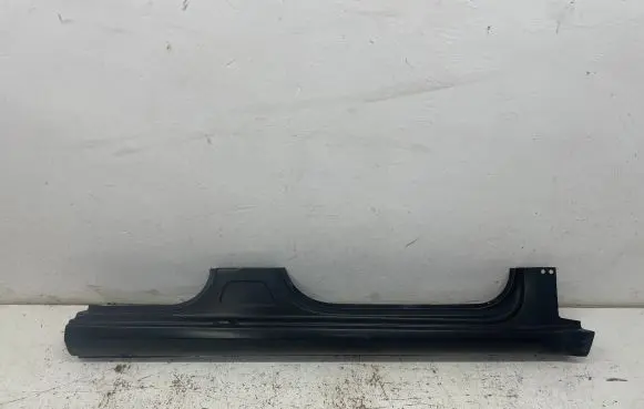 Skoda Octavia Mk3 (5E) Sill