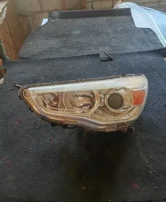Mitsubishi ASX Headlight/headlamp