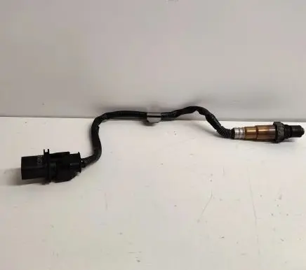 BMW 3 E90 E91 Oil temperature sensor 7804369