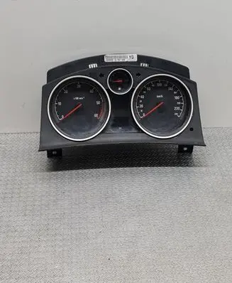 Opel Zafira B Speedometer (instrument cluster) 13309003 SW7655