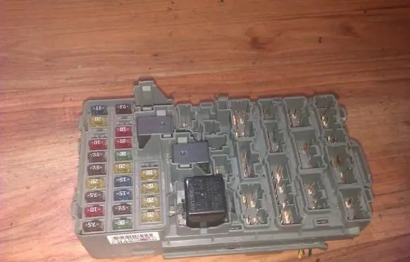 Honda Civic Fuse box set 3820BS6AE000 3820B-S6A-E000