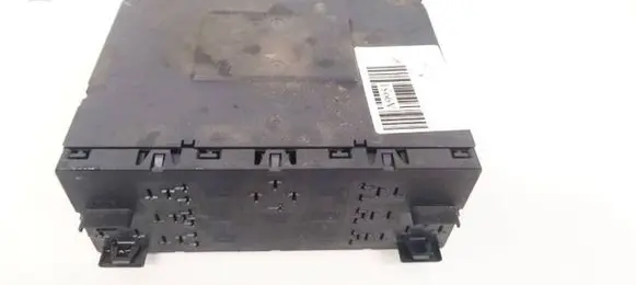 Volkswagen Golf V Fuse box set 1K0937049M F005V00482