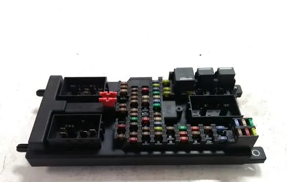 Land Rover Evoque I Fuse module BJ3214F041AC