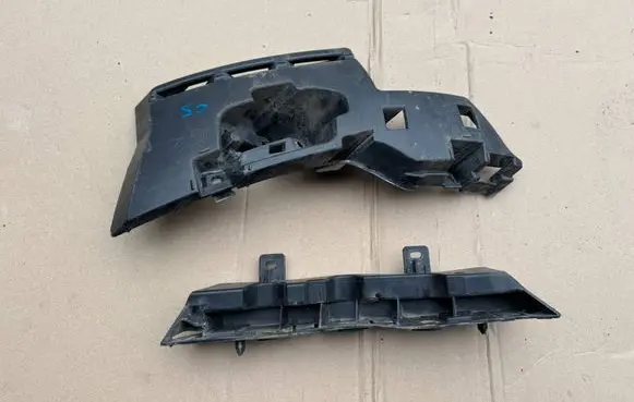 Citroen C5 Front bumper mounting bracket 9681052780 2001497