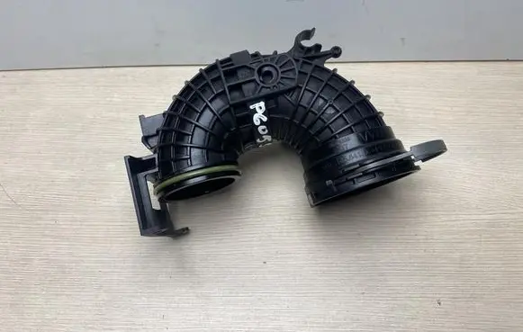 Volkswagen Golf VIII Air intake duct part 04E145641D
