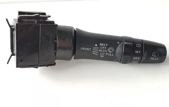 Mitsubishi Outlander Wiper control stalk 8612A031 17G688