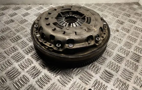 BMW 3 E92 E93 Clutch set kit 7545068 7583172 7587160