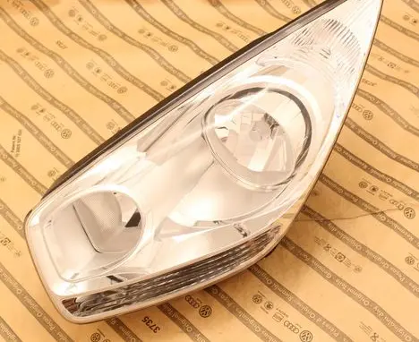 KIA Venga Headlight/headlamp 92101-1P000