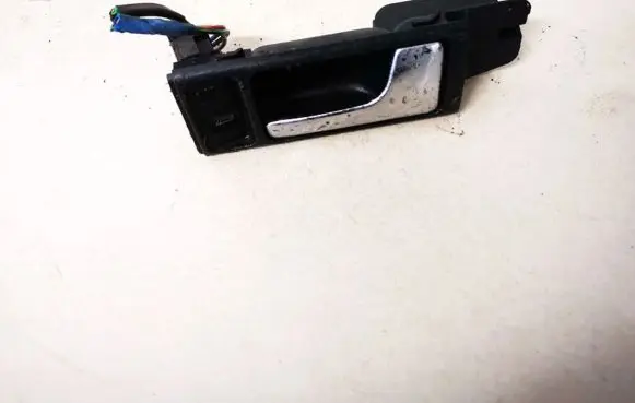 Audi A6 S6 C4 4A Front door interior handle 4a0837020a