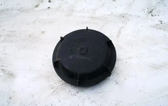 Renault Scenic I Headlight/headlamp dust cover 89001811