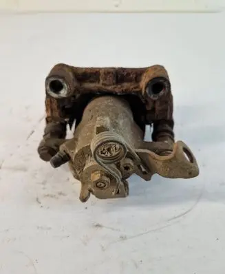 Opel Astra G Rear brake caliper 