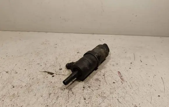 Mercedes-Benz CLA C117 X117 W117 Windscreen/windshield washer pump