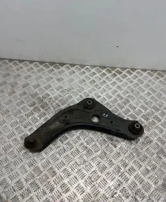 Nissan Qashqai Front lower control arm/wishbone 54EA0E 1562315