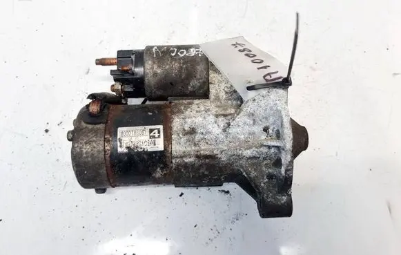 Peugeot 307 Starter motor M000T86081