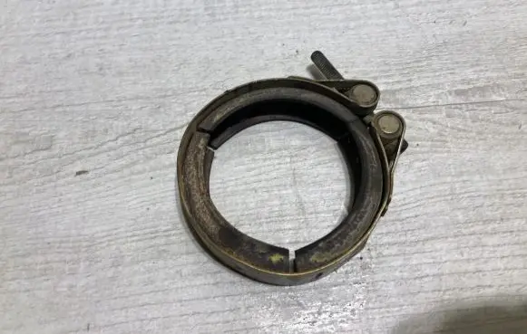 Skoda Octavia Mk3 (5E) Muffler pipe connector clamp 1K0253725