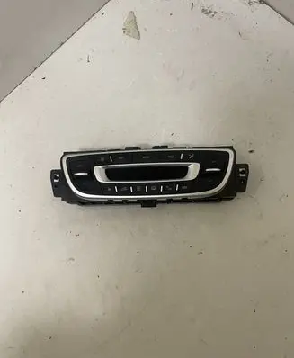 Renault Megane III Climate control unit 275100007R