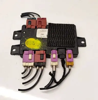 Audi A6 S6 C6 4F Antenna control unit 