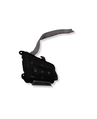 Volkswagen PASSAT B8 Steering wheel buttons/switches PRZYCISKIKI
