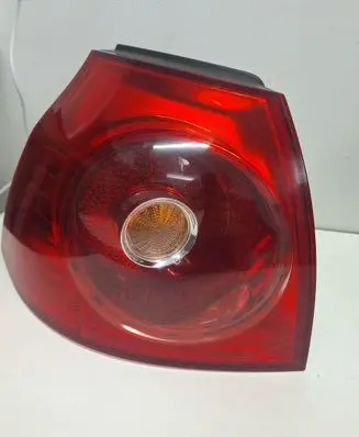Volkswagen Golf V Rear/tail lights
