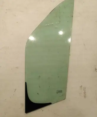 Renault Master III Front triangle window/glass AS2M3240DOT682 43R001582