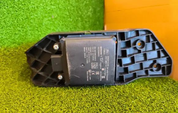 Ford Kuga II Sensor HV6T14D599AA A2C76380002 00218622000C