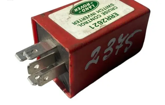 Land Rover Range Rover P38A Cruise control relay ERR2621