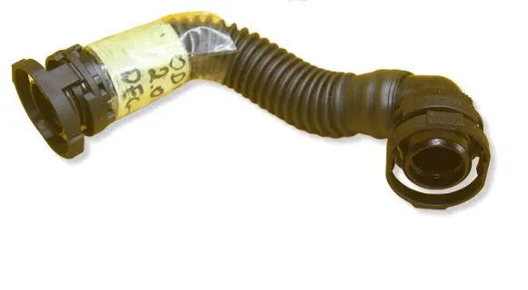 Volkswagen PASSAT B8 Breather hose/pipe 
