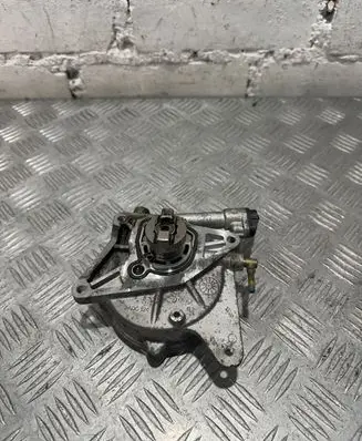 KIA Sorento Vacuum pump 288102F600 16E040434F2