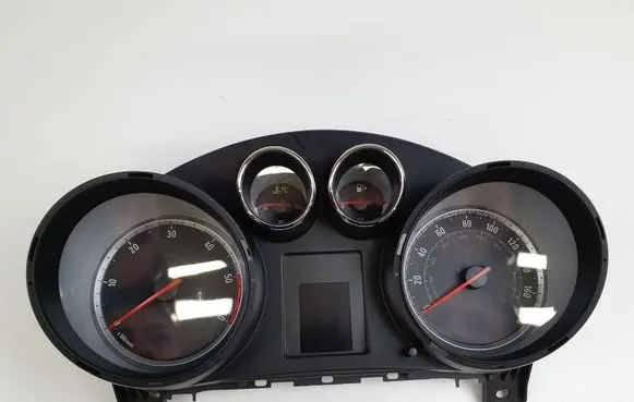 Opel Insignia A Speedometer (instrument cluster)