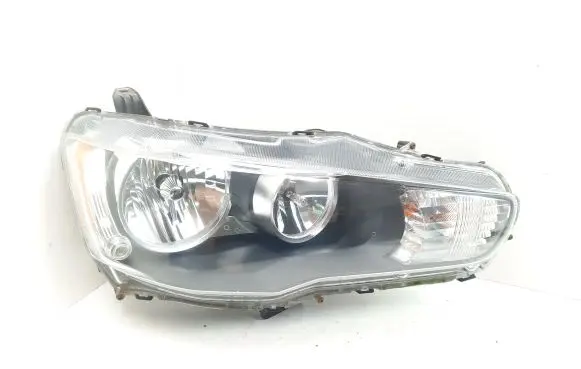 Mitsubishi Lancer VIII Headlight/headlamp