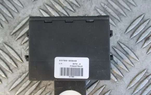 Toyota Avensis T250 Other devices 8978005040