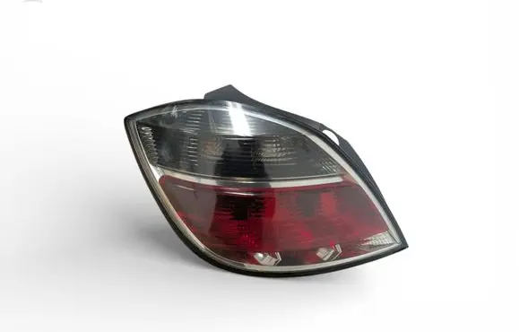 Opel Astra H Rear/tail lights 13222324
