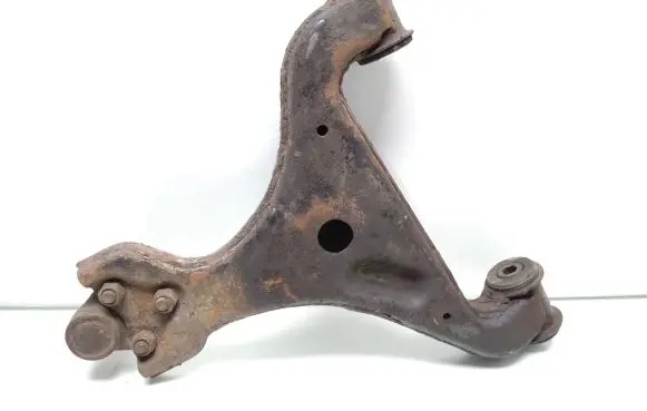 Mercedes-Benz Vito Viano W639 Front lower control arm/wishbone