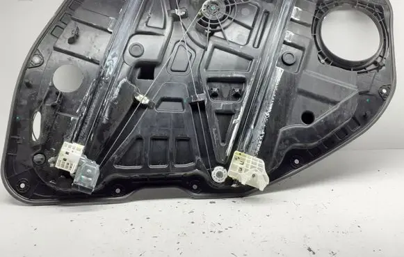 KIA Optima Front window lifting mechanism without motor 82470D4000