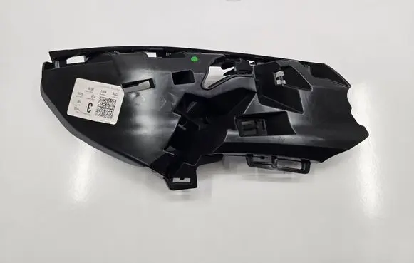 Volvo S60 Front bumper mounting bracket 31290978