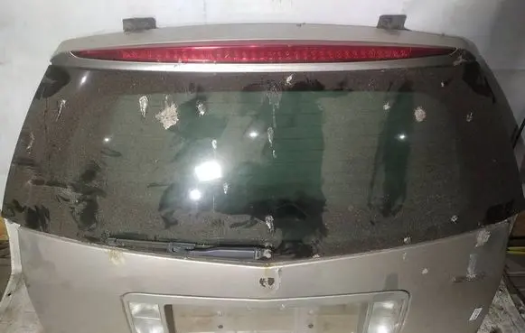 Tailgate/trunk/boot lid