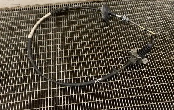 Jeep Cherokee Gear shift cable linkage 68148856AF