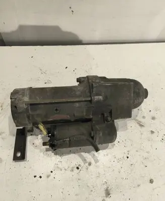 Chevrolet Suburban Starter motor 1113296