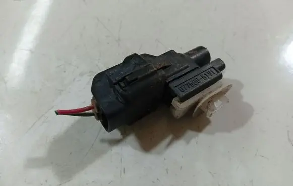 Toyota Avensis Verso Outside/exterior temperature sensor 0775005191 077500-5191